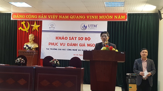 PGS.TS. Nguyễn Xuân Sơn - Hiệu trưởng Nhà trường phát biểu ý kiến tại khảo sát sơ bộ 