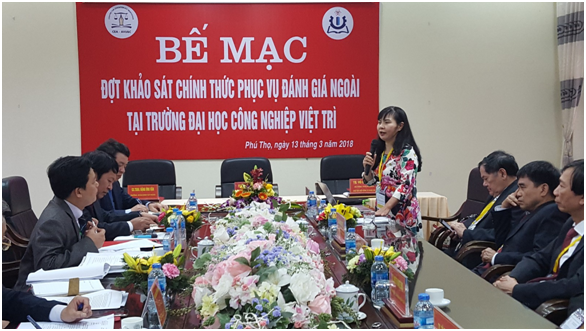 Associate Professor, PhD. Nguyen Phuong Nga, Director of the Center for Educational Quality Evaluation, spoke at the Closing Ceremony of the evaluation period to serve the Evaluation of Education at Viet Tri University of Industry.